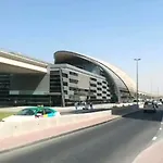 Nestaway In Heart Of Dubai, Nr To Metro And All Tourist Destination